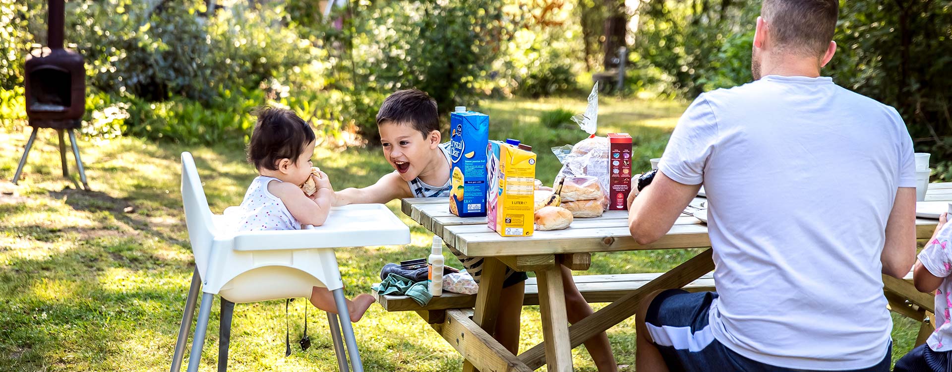 kamperen-is-echt-genieten-met-het-hele-gezin